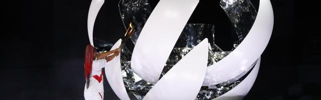 开云体育入口-日本海地混血两年前归化 大坂直美点燃东奥主火炬